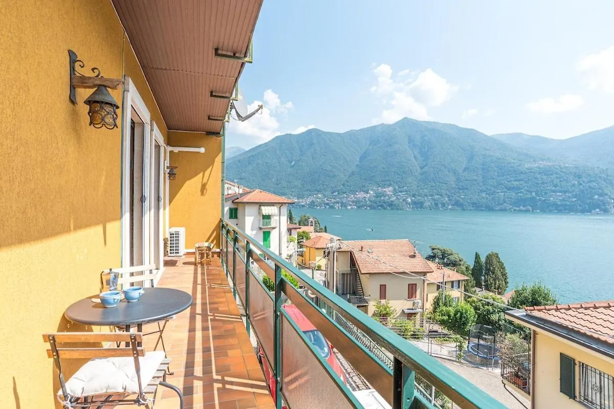 Teo S House Private Parking And Lake View Carate Urio Apartment