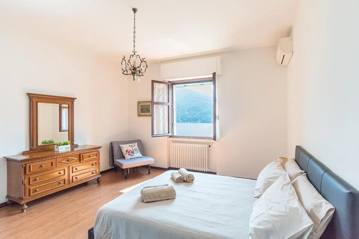 Teo S House Private Parking And Lake View Carate Urio Apartment