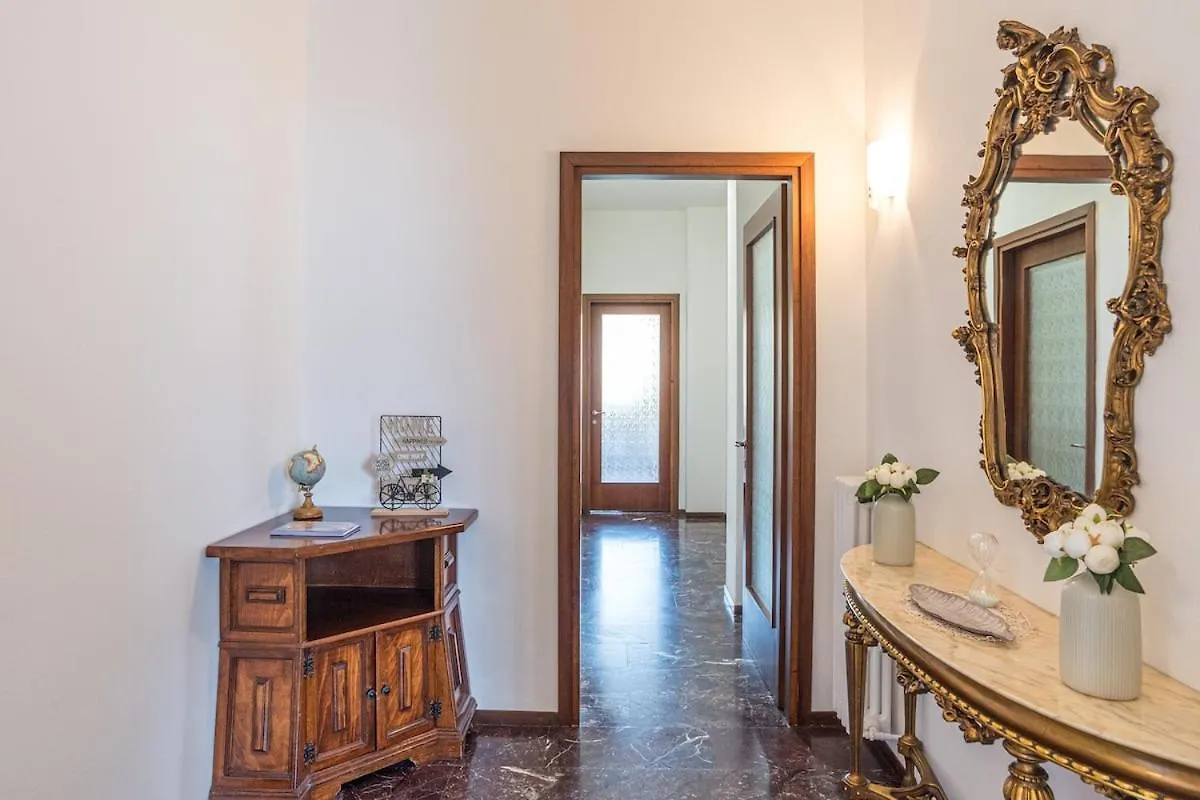 Teo S House Private Parking And Lake View Carate Urio Italy